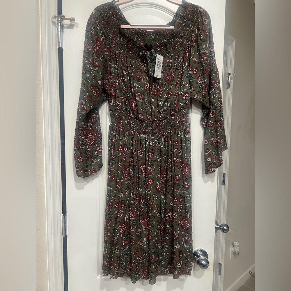 Torrid size 1(14-16) off shoulder lace up skater dress
